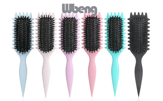 Hairbrush that enhances and defines curls